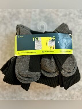 New 12 Pack Boys Tek Gear Calf Length Black Crew Socks Shoe Size 9-3 1/2